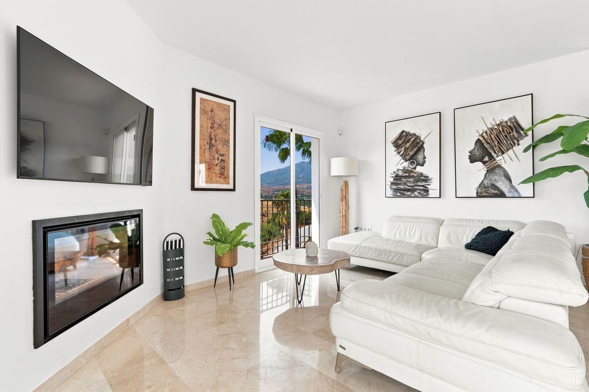 6 slaapkamer Villa te koop in Mijas Costa met zwembad garage - € 1.095.000 (Ref: 10000611)