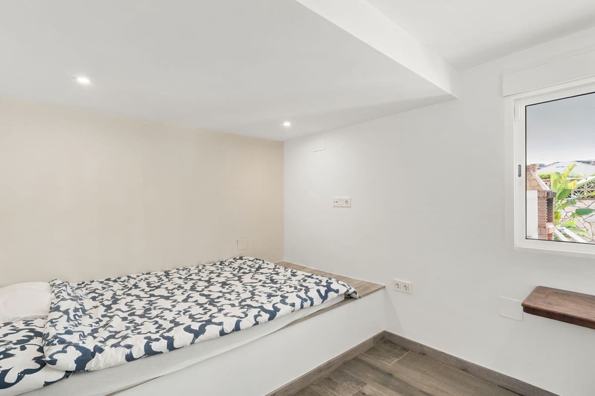 6 slaapkamer Villa te koop in Mijas Costa met zwembad garage - € 1.095.000 (Ref: 10000611)