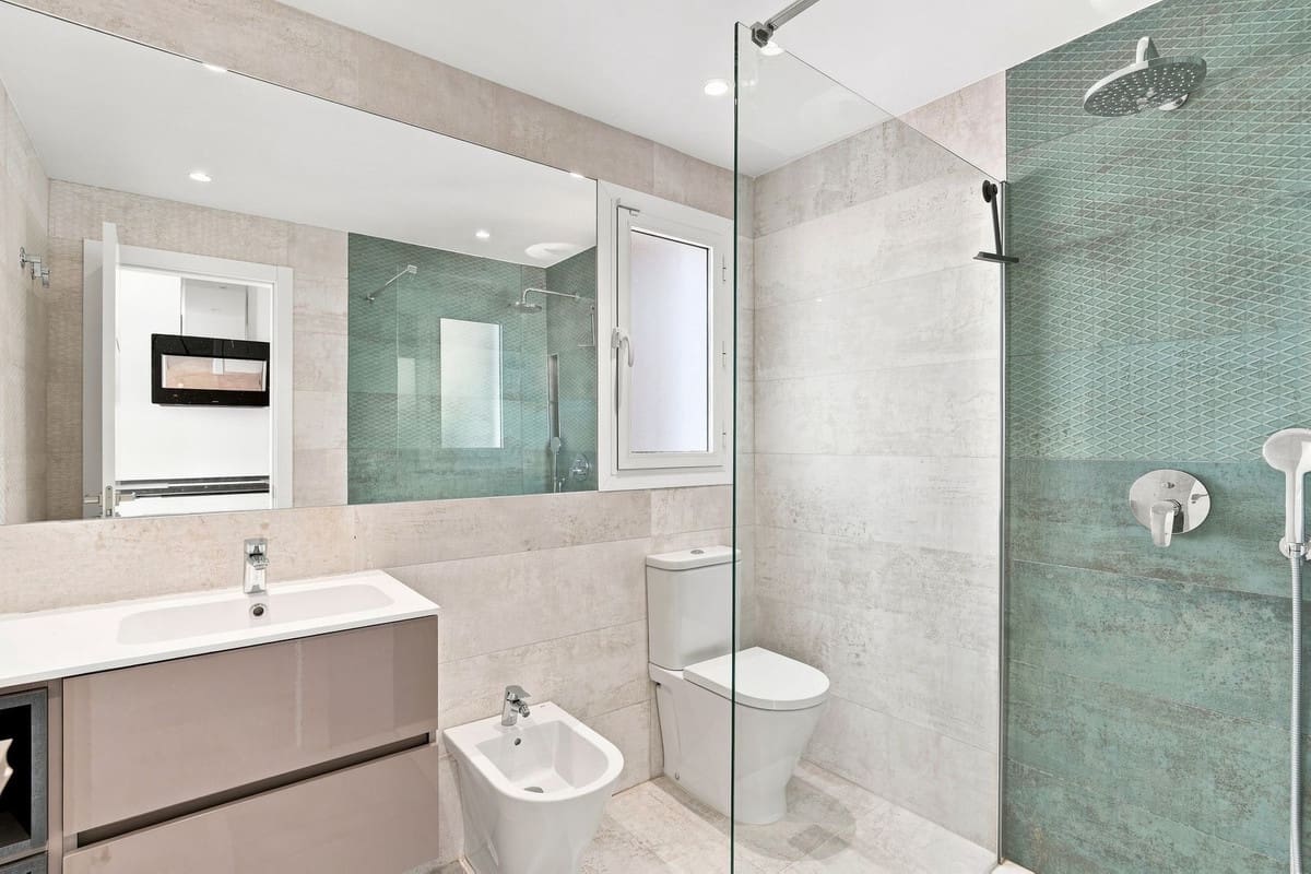 6 slaapkamer Villa te koop in Mijas Costa met zwembad garage - € 1.095.000 (Ref: 10000611)