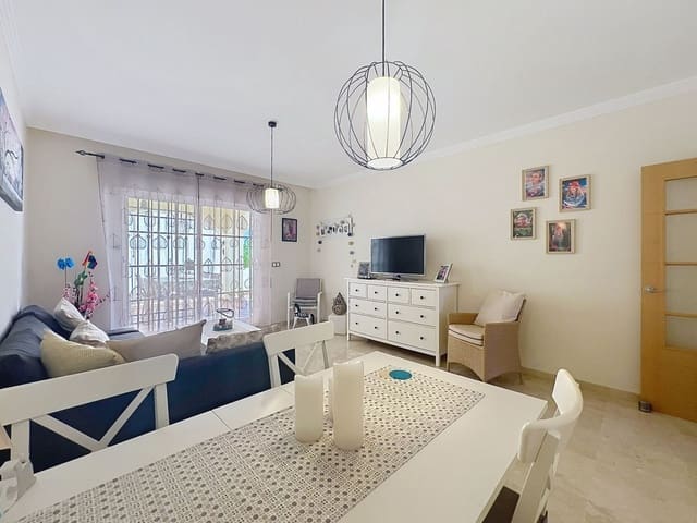 2 slaapkamer Appartement te koop in La Duquesa / Puerto de la Duquesa, Manilva met zwembad garage - € 329.000 (Ref: 10001008)