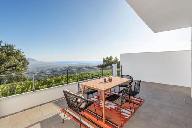 3 quarto Casa em Banda para venda em La Mairena, Ojen com piscina garagem - 595 000 € (Ref: 10001009)