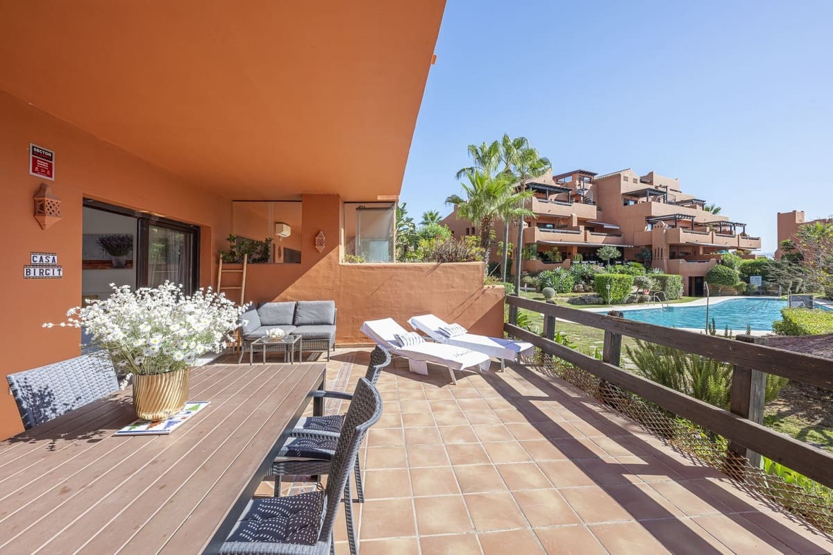 2 slaapkamer Appartement te koop in Buenas Noches met zwembad garage - € 359.000 (Ref: 10008045)