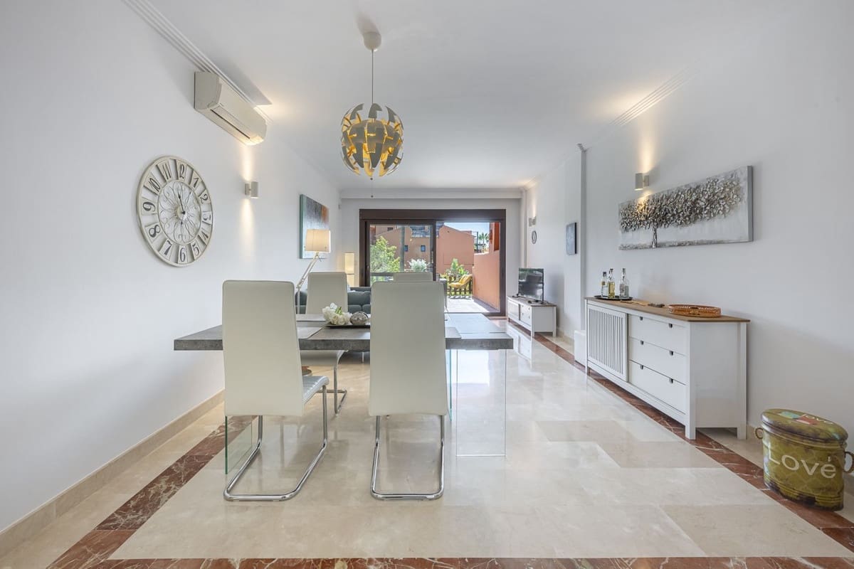 2 slaapkamer Appartement te koop in Buenas Noches met zwembad garage - € 359.000 (Ref: 10008045)