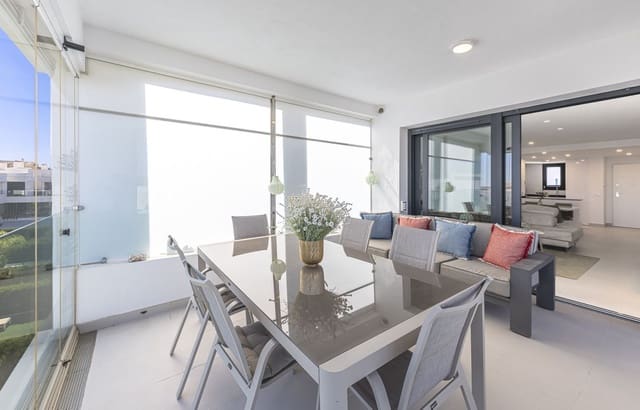 3 Zimmer Apartment zu verkaufen in Estepona mit Pool Garage - 750.000 € (Ref: 10009904)