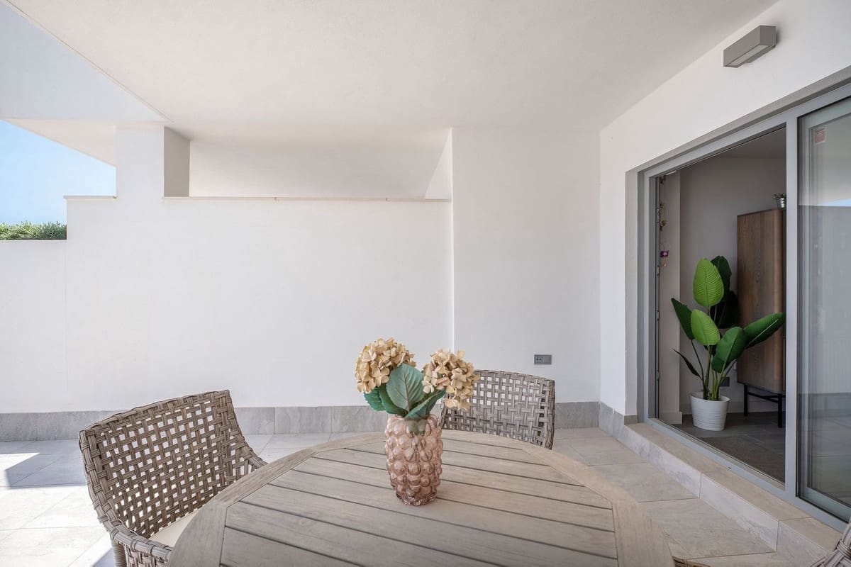 3 soverom Leilighet til salgs i Benalmadena med svømmebasseng garasje - € 399 000 (Ref: 10012328)