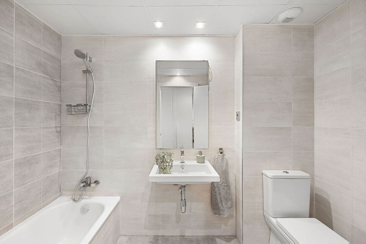 3 soverom Leilighet til salgs i Benalmadena med svømmebasseng garasje - € 399 000 (Ref: 10012328)