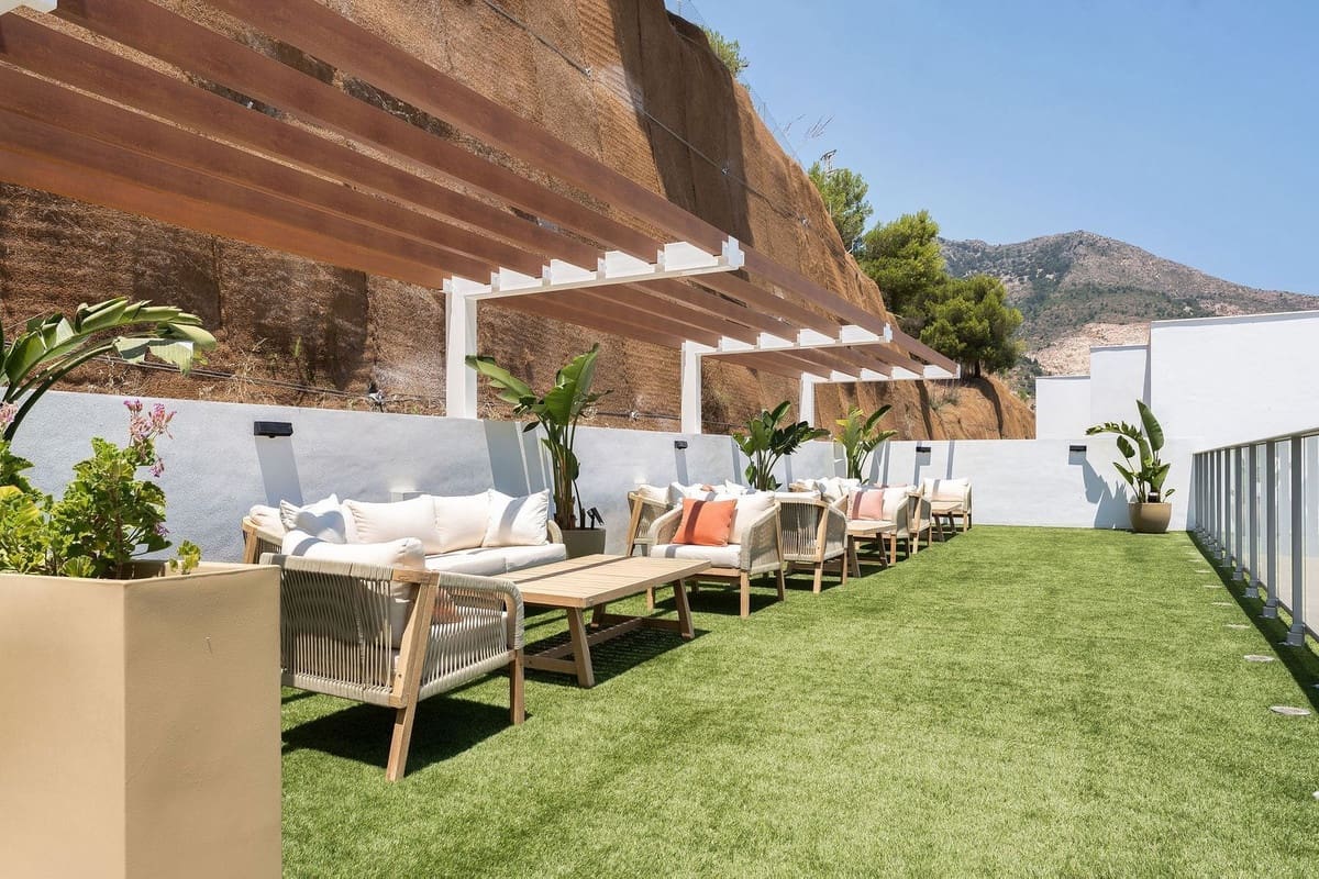 3 soverom Leilighet til salgs i Benalmadena med svømmebasseng garasje - € 399 000 (Ref: 10012328)