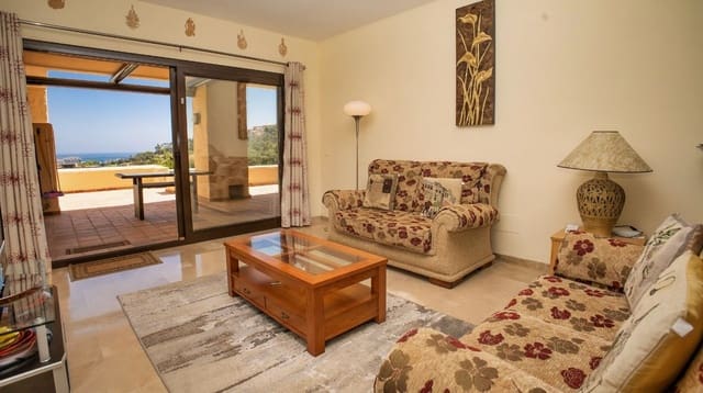 2 bedroom Apartment for sale in La Duquesa / Puerto de la Duquesa, Manilva with pool garage - € 289,000 (Ref: 10023191)
