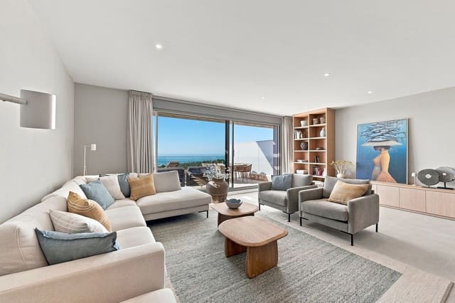 3 Zimmer Apartment zu verkaufen in Selwo, Estepona mit Pool Garage - 995.000 € (Ref: 10024660)