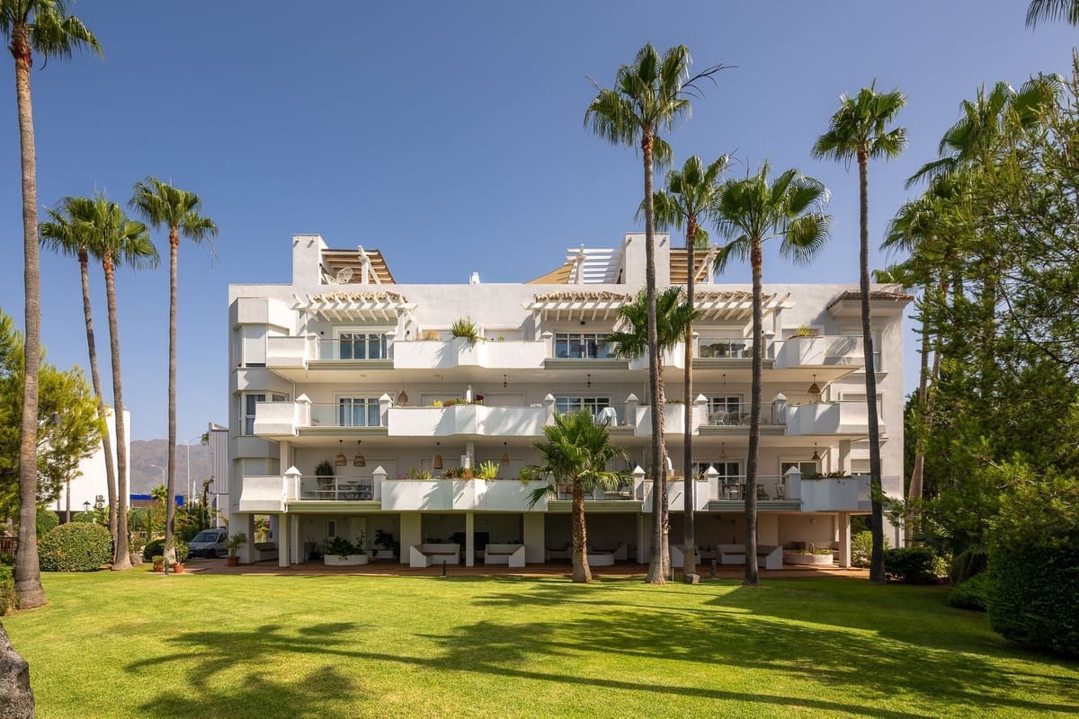 3 camera da letto Appartamento in vendita in Estepona - 1.250.000 € (Rif: 10024928)
