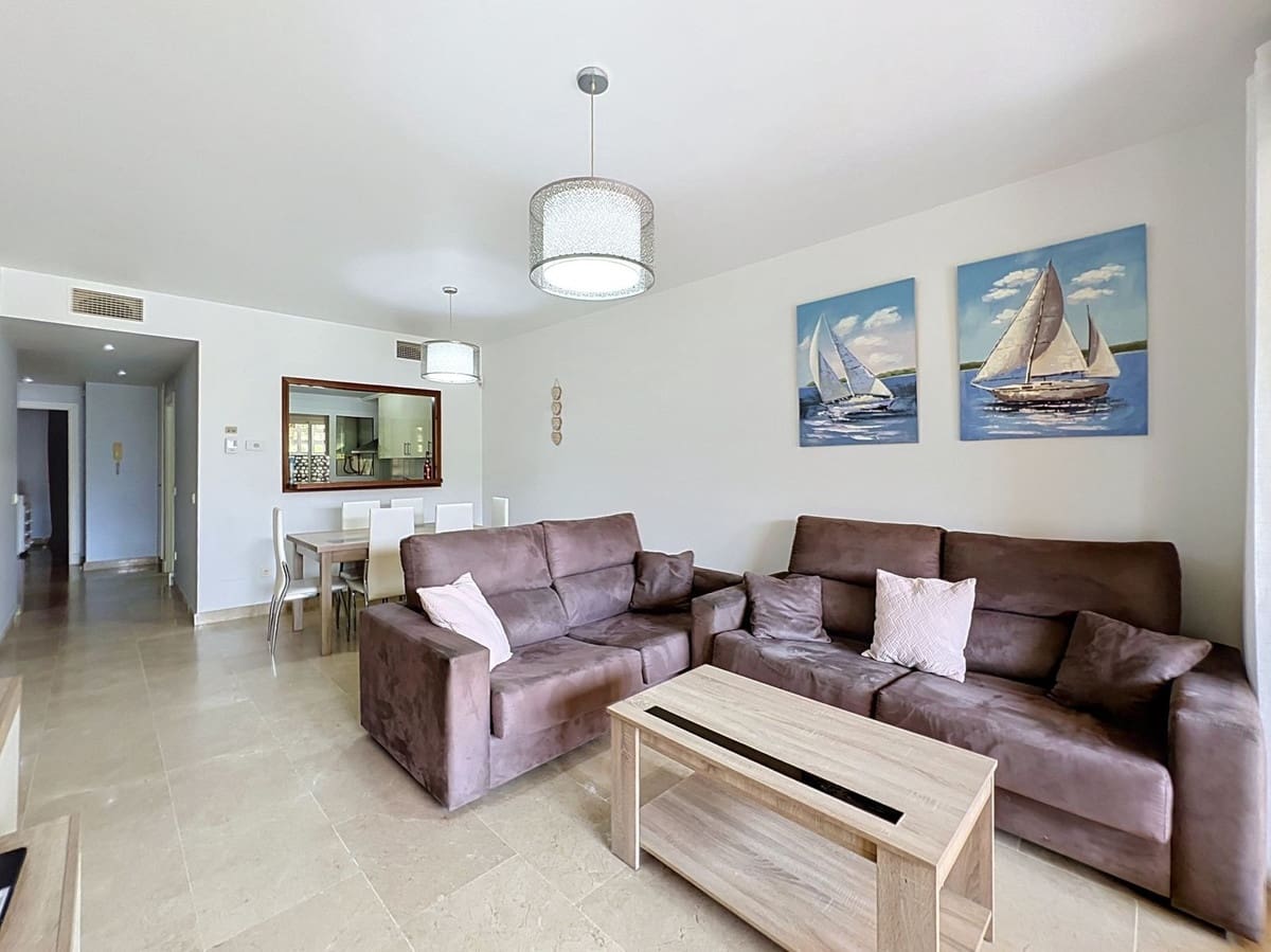 2 soverom Leilighet til salgs i La Duquesa / Puerto de la Duquesa med svømmebasseng garasje - € 289 000 (Ref: 10029790)