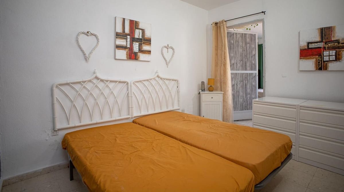 3 quarto Casa em Banda para venda em La Duquesa / Puerto de la Duquesa - 219 000 € (Ref: 10033209)