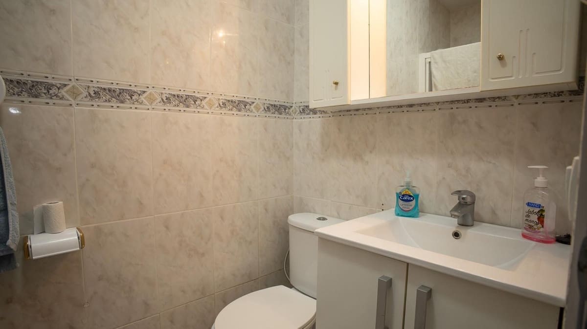 3 quarto Casa em Banda para venda em La Duquesa / Puerto de la Duquesa - 219 000 € (Ref: 10033209)