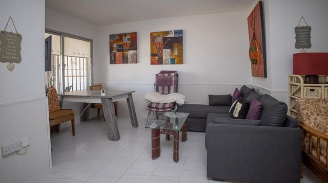 3 quarto Casa em Banda para venda em La Duquesa / Puerto de la Duquesa, Manilva - 219 000 € (Ref: 10033209)