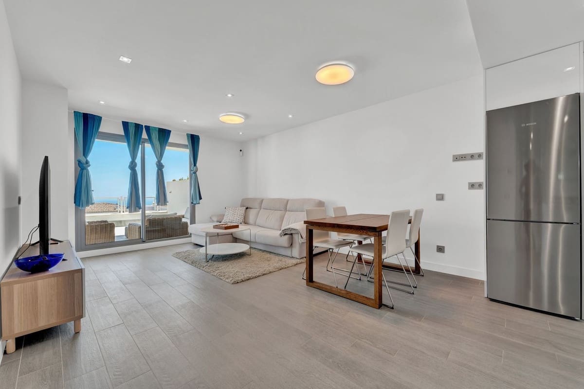 2 makuuhuone Huoneisto myytävänä paikassa Benalmadena mukana uima-altaan 
autotalli - 420 000 € (Ref: 10033211)