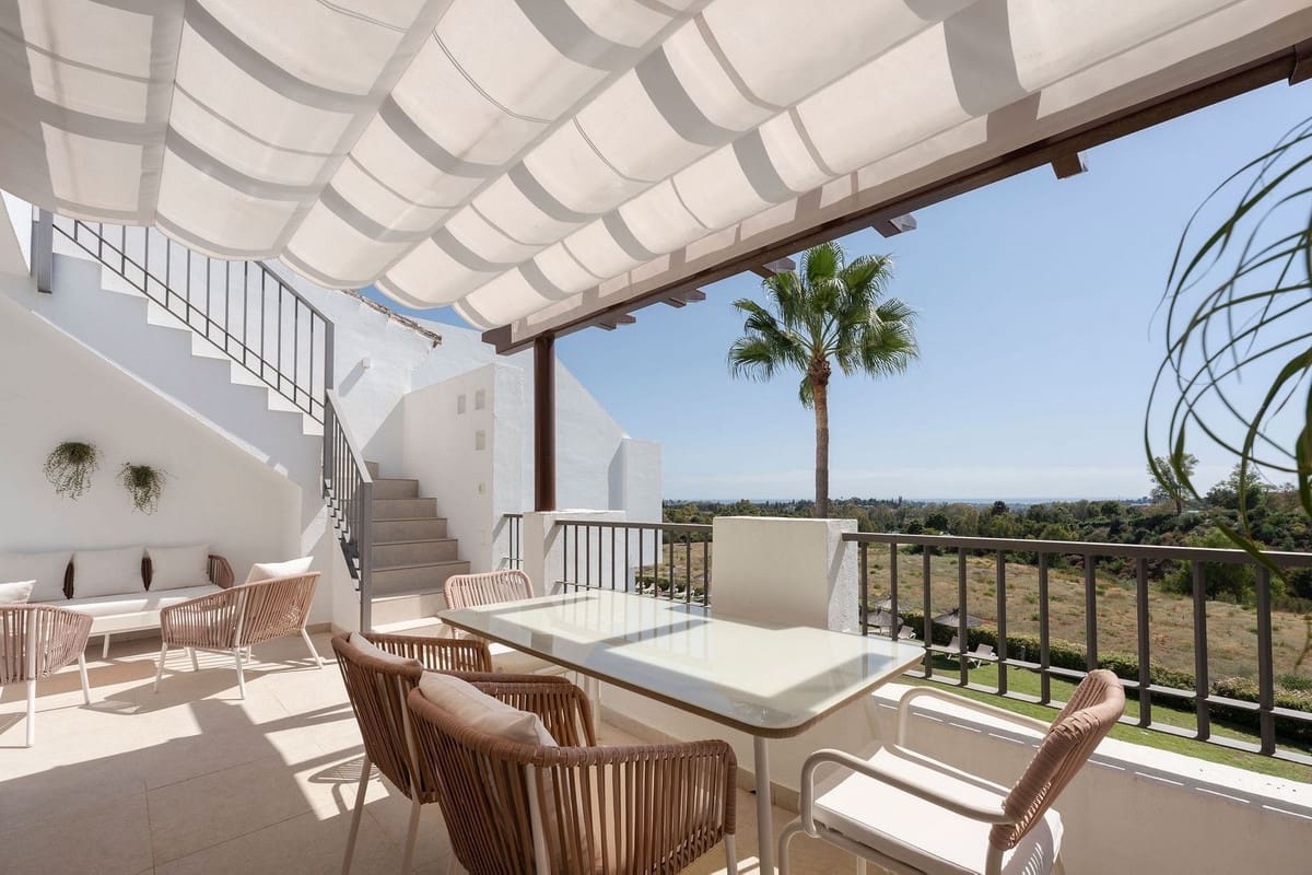 3 chambre Appartement à vendre à Los Arqueros avec piscine garage - 799 000 € (Ref: 10037691)
