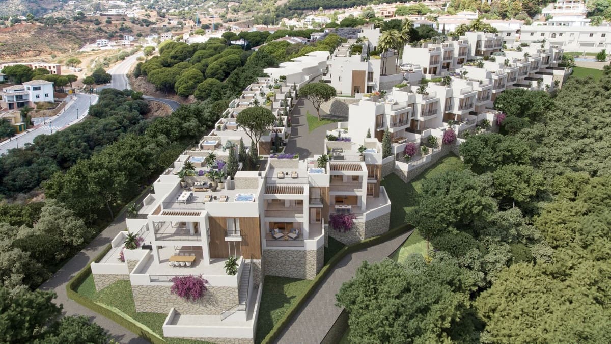 3 sypialnia Dom na sprzedaż w Mijas z basenem garażem - 950 000 € (Ref: 10037692)