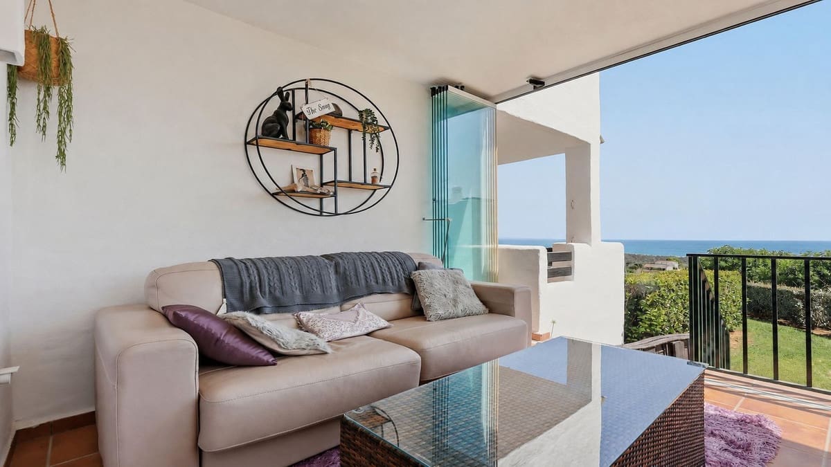 2 bedroom Apartment for sale in Bahia de Casares with pool garage - € 430,000 (Ref: 10054465)