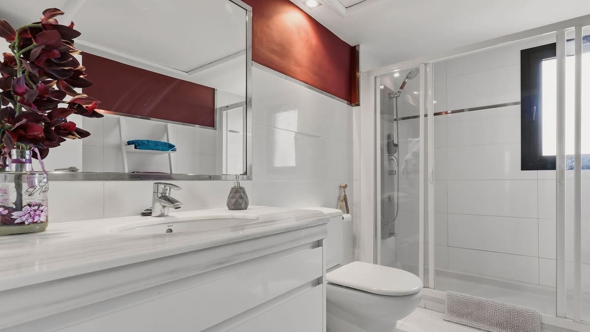 2 bedroom Apartment for sale in Bahia de Casares with pool garage - € 430,000 (Ref: 10054465)