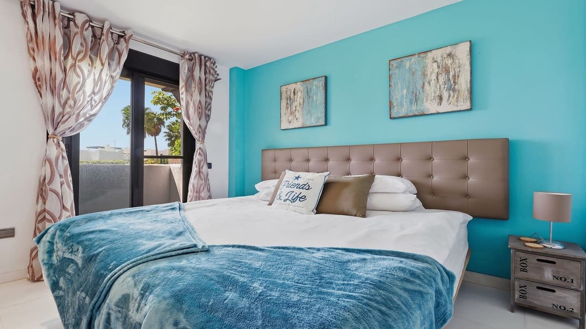 2 bedroom Apartment for sale in Bahia de Casares with pool garage - € 430,000 (Ref: 10054465)