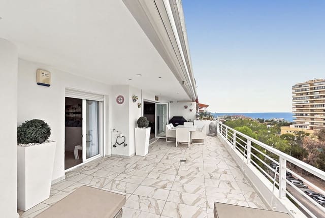 3 slaapkamer Penthouse te koop in Benalmádena met zwembad garage - € 775.000 (Ref: 10060948)