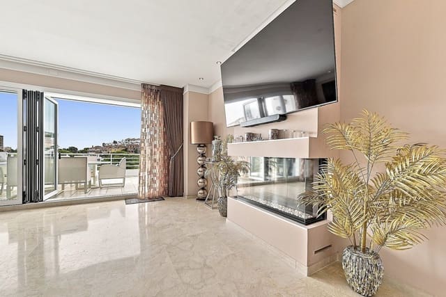 3 slaapkamer Penthouse te koop in Benalmádena met zwembad garage - € 775.000 (Ref: 10060948)