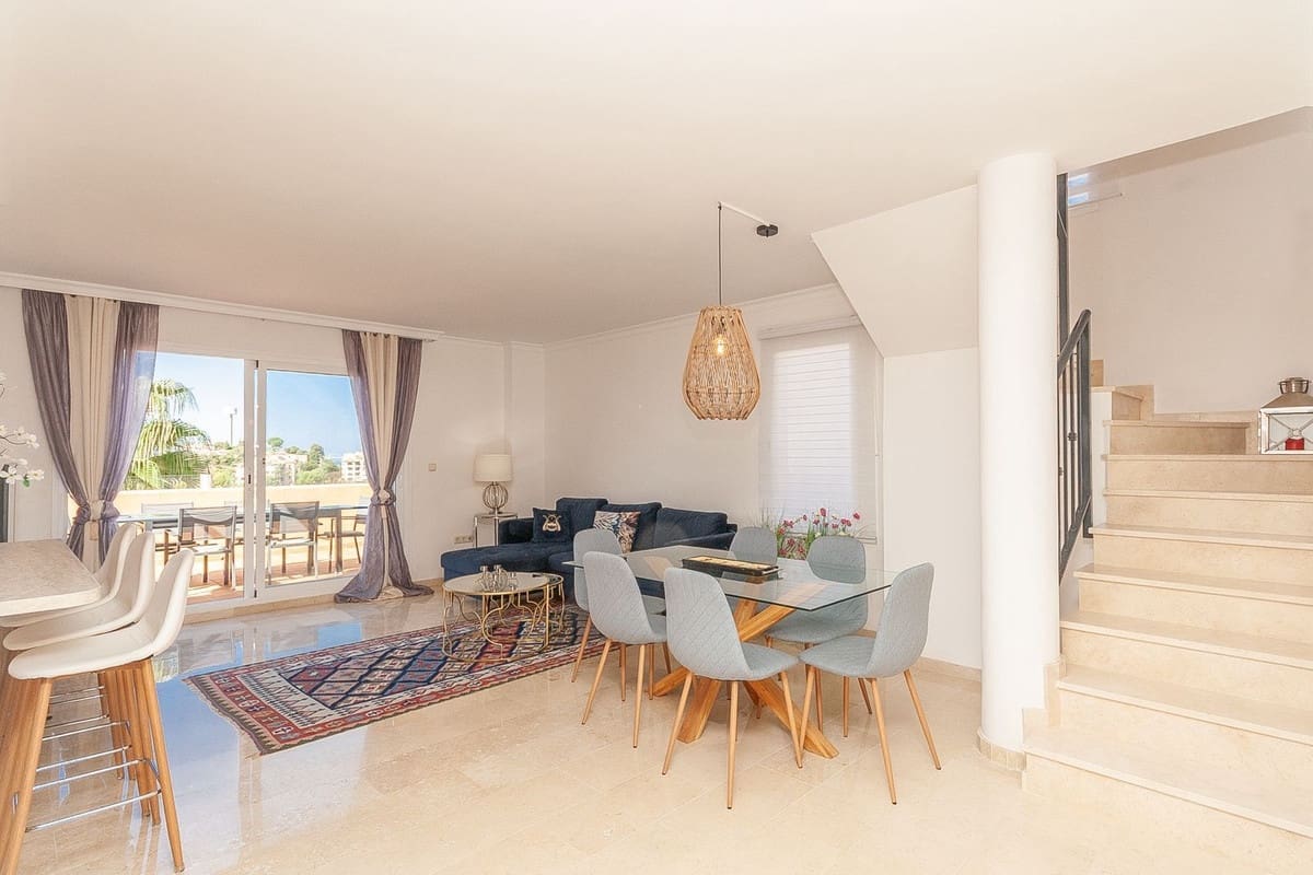 2 Zimmer Apartment zu verkaufen in Elviria mit Pool Garage - 495.000 € (Ref: 10073097)