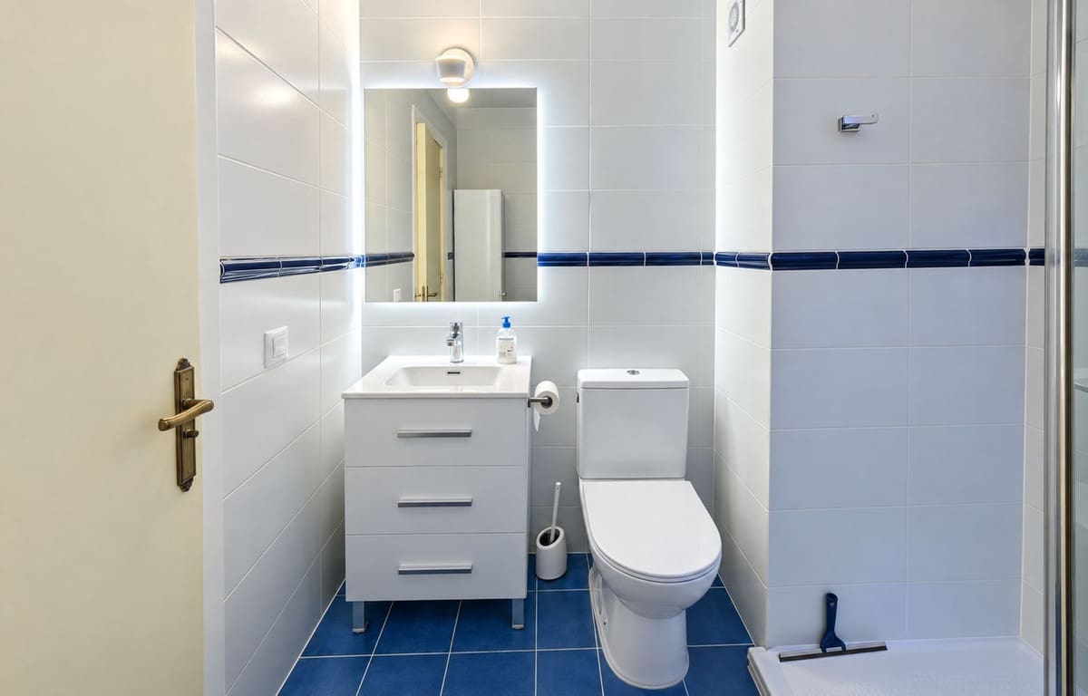 4 soveværelse Byhus til salg i Bahia de Casares med swimmingpool - € 575.000 (Ref: 10073098)
