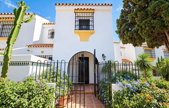 4 soveværelse Byhus til salg i Bahia de Casares, Casares med swimmingpool - € 575.000 (Ref: 10073098)