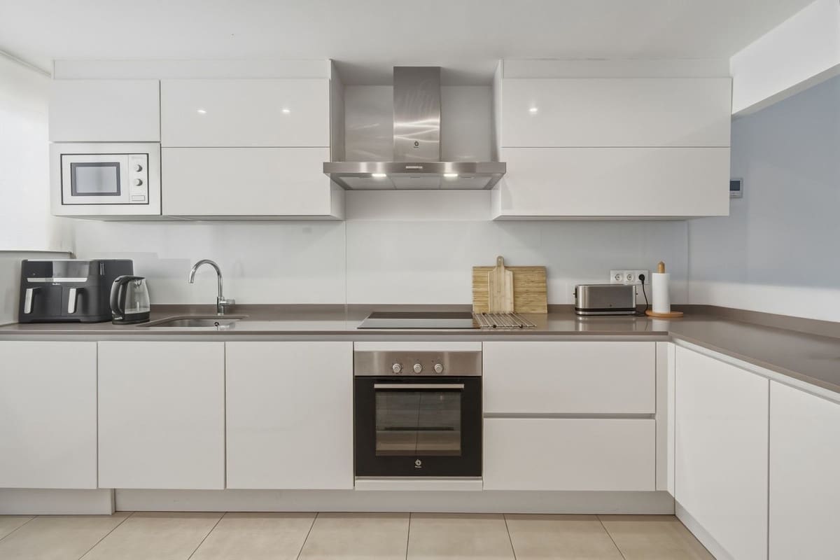 2 sovrum Lägenhet till salu i Guadalmina med pool garage - 525 000 € (Ref: 10084926)