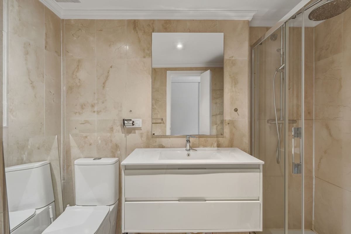 2 sovrum Lägenhet till salu i Guadalmina med pool garage - 525 000 € (Ref: 10084926)