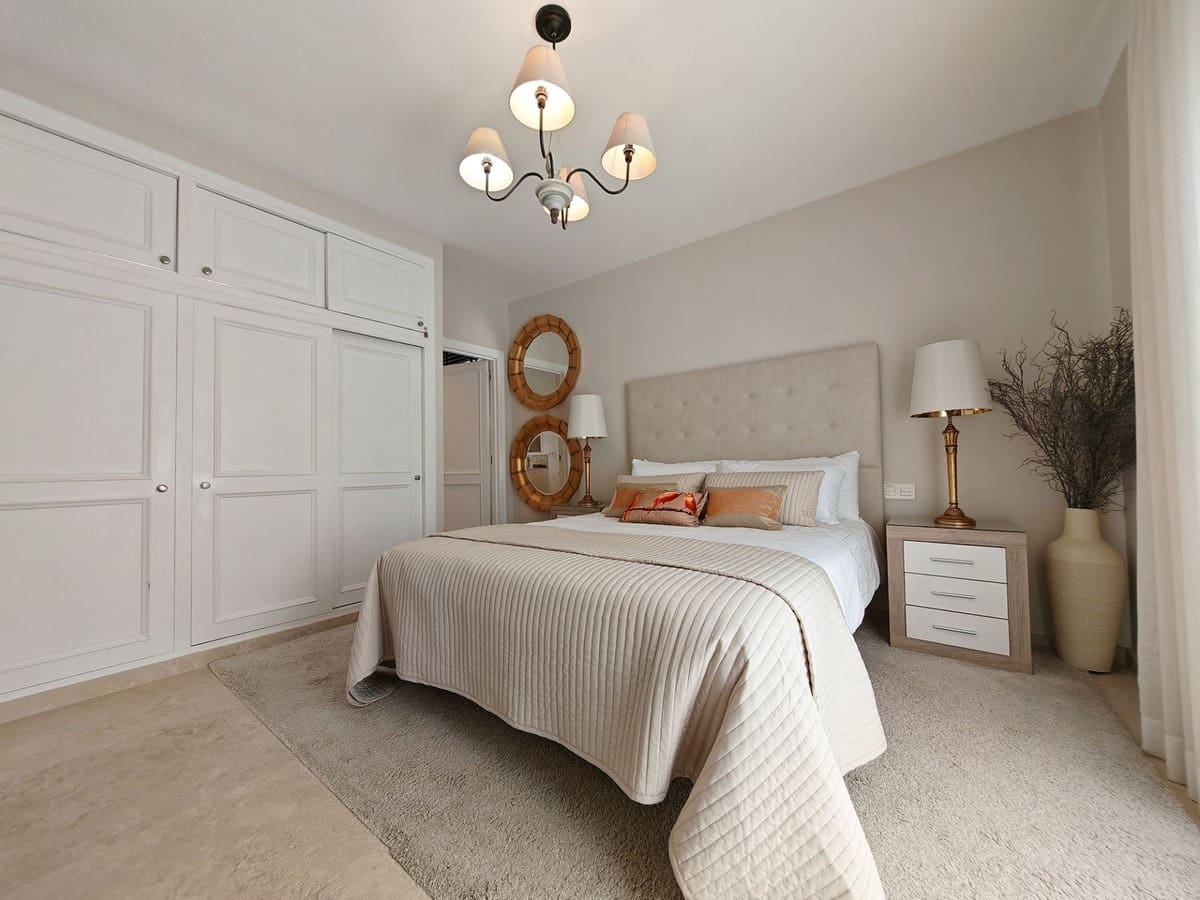 Chalet de 3 habitaciones en Mijas Costa en venta con piscina garaje - 1.600.000 € (Ref: 10085256)