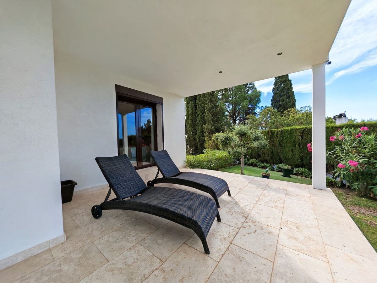 Chalet de 3 habitaciones en Mijas Costa en venta con piscina garaje - 1.600.000 € (Ref: 10085256)