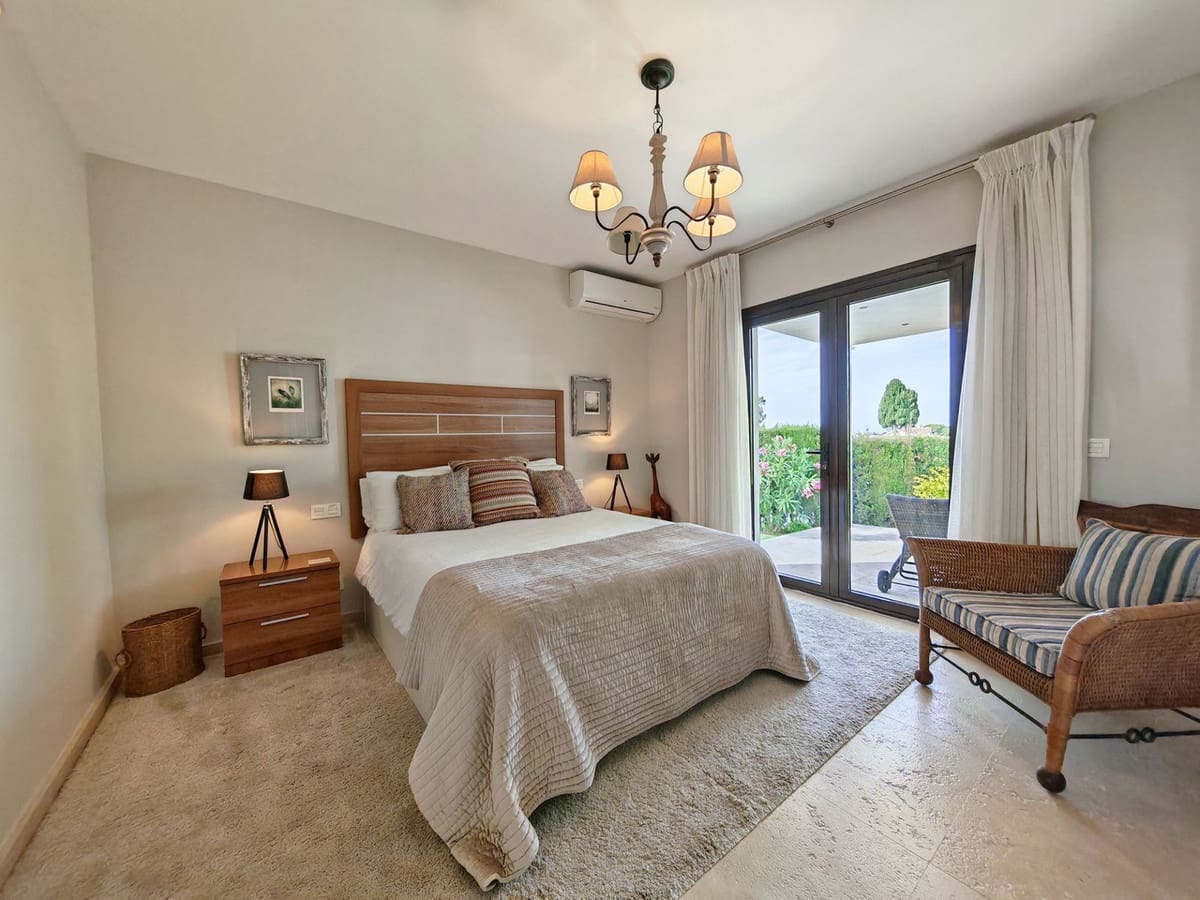 Chalet de 3 habitaciones en Mijas Costa en venta con piscina garaje - 1.600.000 € (Ref: 10085256)