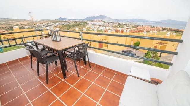 2 makuuhuone Huoneisto myytävänä paikassa La Duquesa / Puerto de la Duquesa, Manilva mukana uima-altaan 
autotalli - 335 000 € (Ref: 10090895)