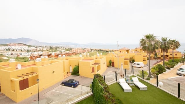 2 makuuhuone Huoneisto myytävänä paikassa La Duquesa / Puerto de la Duquesa, Manilva mukana uima-altaan 
autotalli - 335 000 € (Ref: 10090895)
