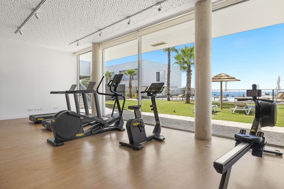 2 chambre Appartement à vendre à Estepona avec piscine garage - 675 000 € (Ref: 10095751)