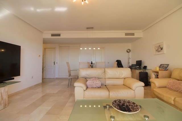 2 soverom Leilighet til salgs i Torrequebrada, Benalmádena med svømmebasseng garasje - € 399 000 (Ref: 10099048)
