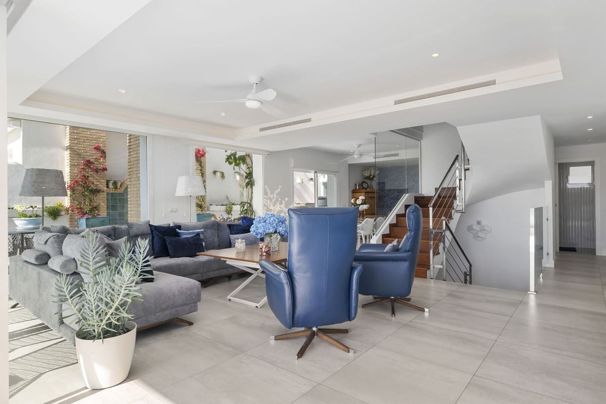 3 quarto Moradia para venda em Benalmadena com piscina garagem - 1 200 000 € (Ref: 10110356)
