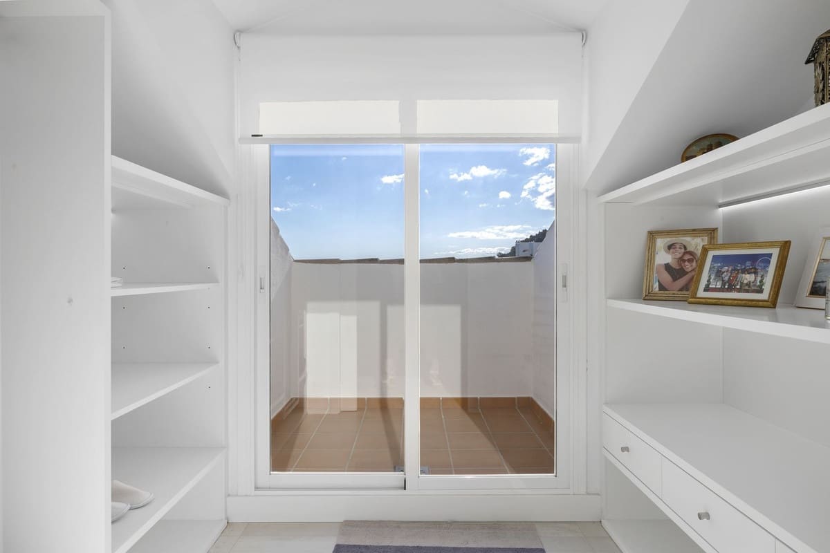 3 quarto Moradia para venda em Benalmadena com piscina garagem - 1 200 000 € (Ref: 10110356)