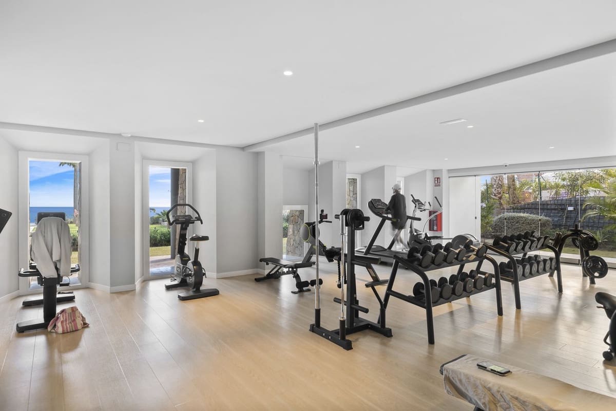 3 quarto Moradia para venda em Benalmadena com piscina garagem - 1 200 000 € (Ref: 10110356)
