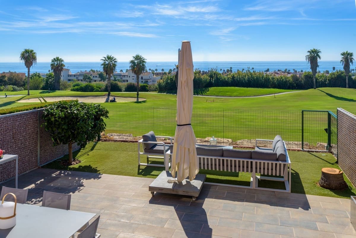 Apartamento de 2 habitaciones en Bahia de Casares en venta con piscina garaje - 480.000 € (Ref: 10117415)