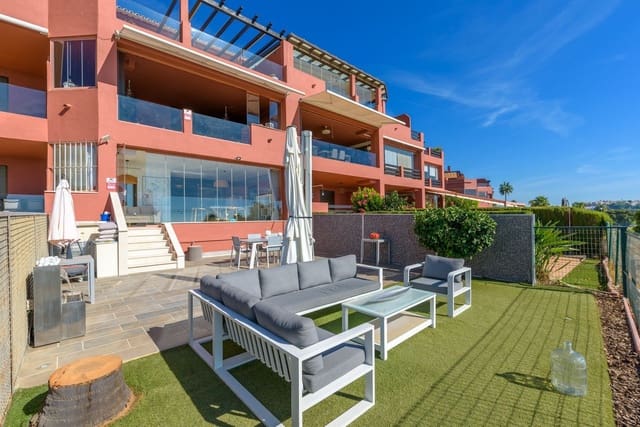 Apartamento de 2 habitaciones en Bahia de Casares, Casares en venta con piscina garaje - 480.000 € (Ref: 10117415)