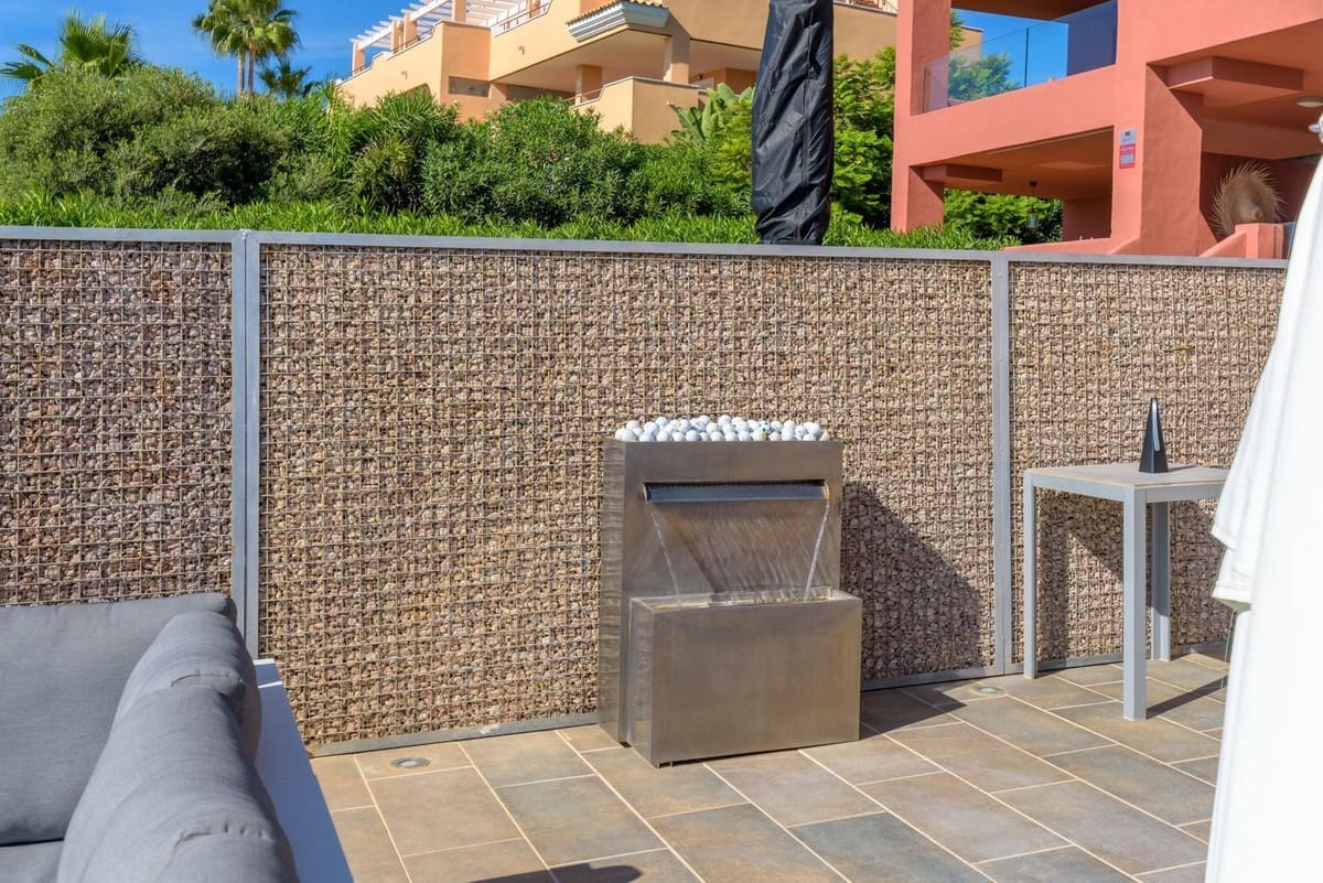 Apartamento de 2 habitaciones en Bahia de Casares en venta con piscina garaje - 480.000 € (Ref: 10117415)