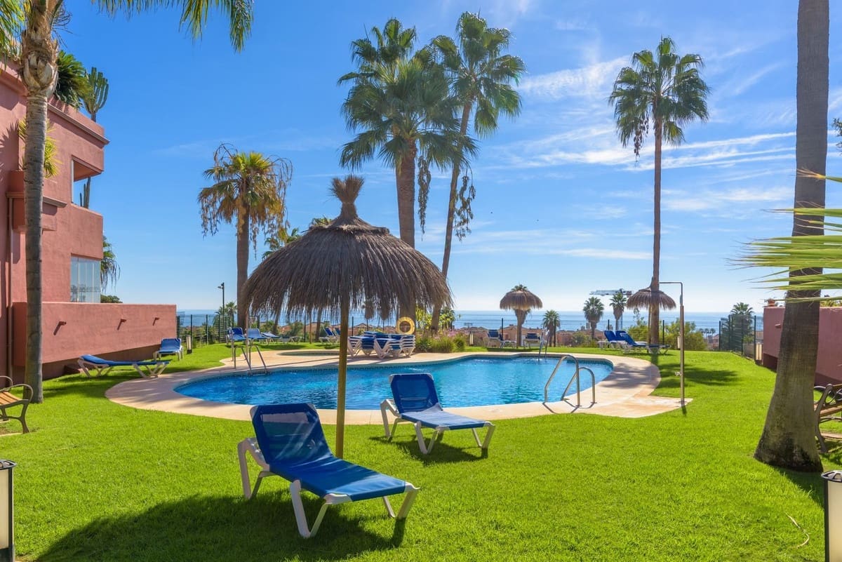 Apartamento de 2 habitaciones en Bahia de Casares en venta con piscina garaje - 480.000 € (Ref: 10117415)