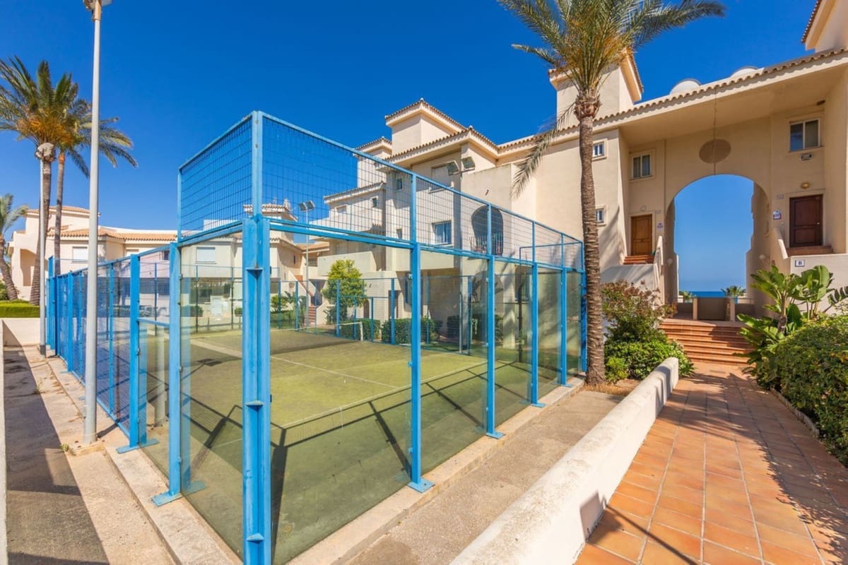 3 slaapkamer Appartement te koop in Estepona met zwembad garage - € 895.000 (Ref: 10120264)