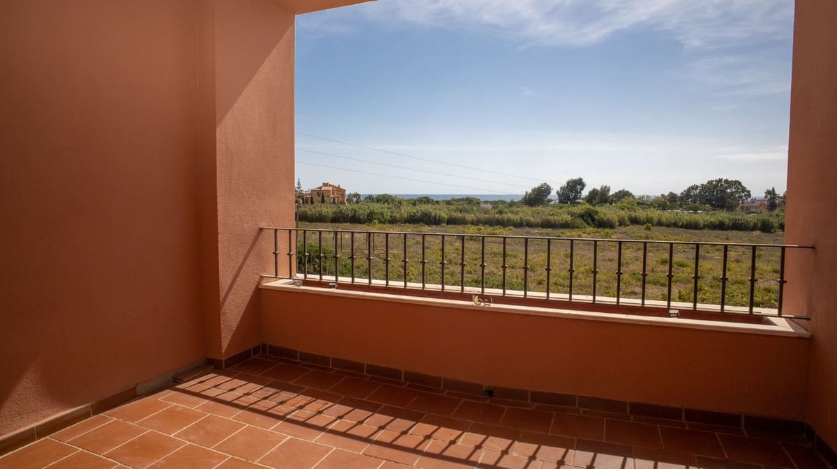 2 camera da letto Appartamento in vendita in La Duquesa / Puerto de la Duquesa con piscina garage - 229.000 € (Rif: 10120996)