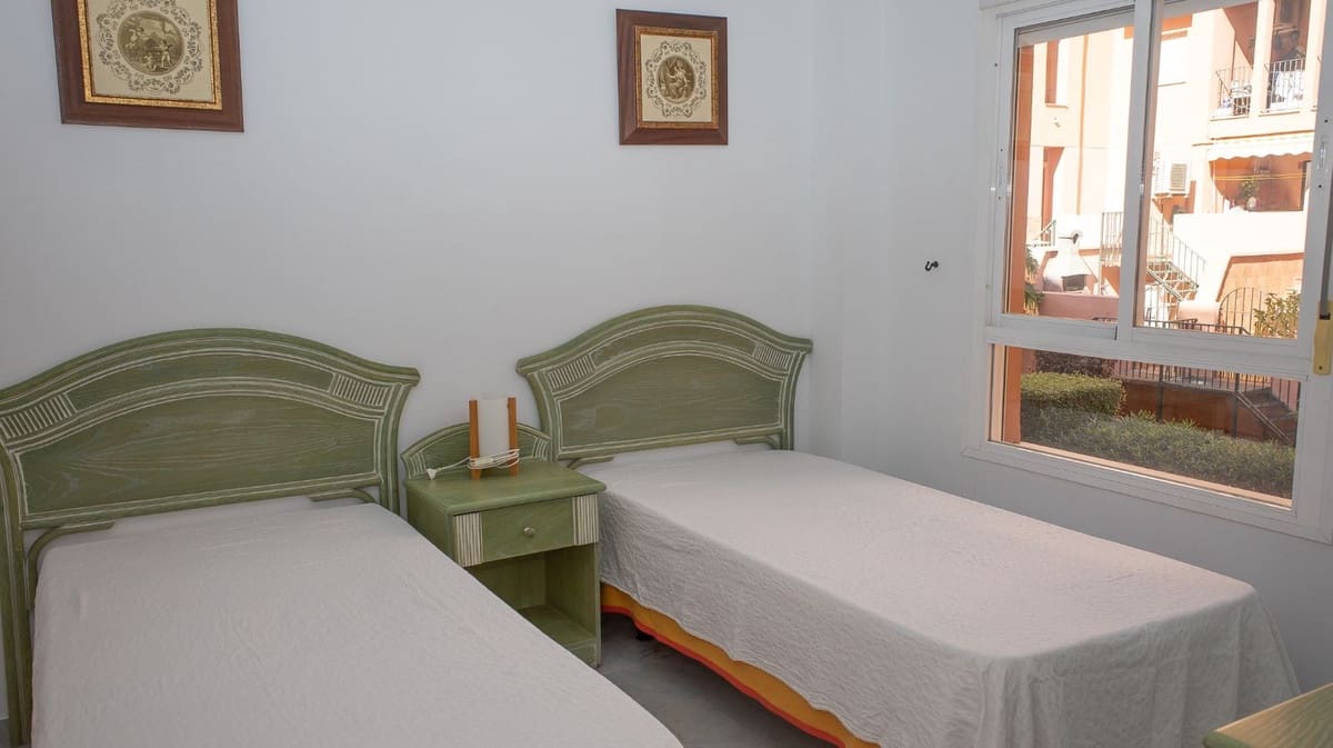 2 camera da letto Appartamento in vendita in La Duquesa / Puerto de la Duquesa con piscina garage - 229.000 € (Rif: 10120996)
