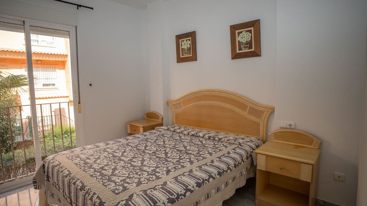 2 camera da letto Appartamento in vendita in La Duquesa / Puerto de la Duquesa con piscina garage - 229.000 € (Rif: 10120996)