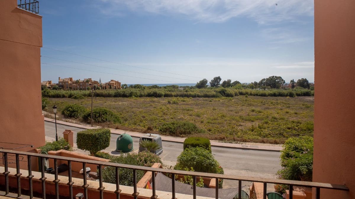 2 camera da letto Appartamento in vendita in La Duquesa / Puerto de la Duquesa con piscina garage - 229.000 € (Rif: 10120996)